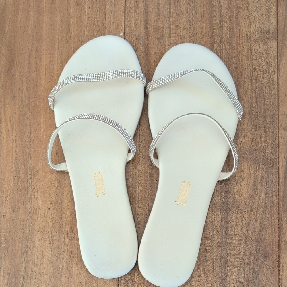 Women's Cream Sandals with Silver Accents